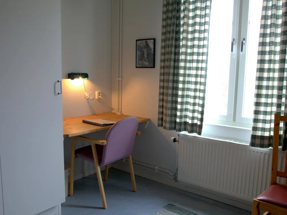 Rum med 4 bäddar, huvudbyggnaden
