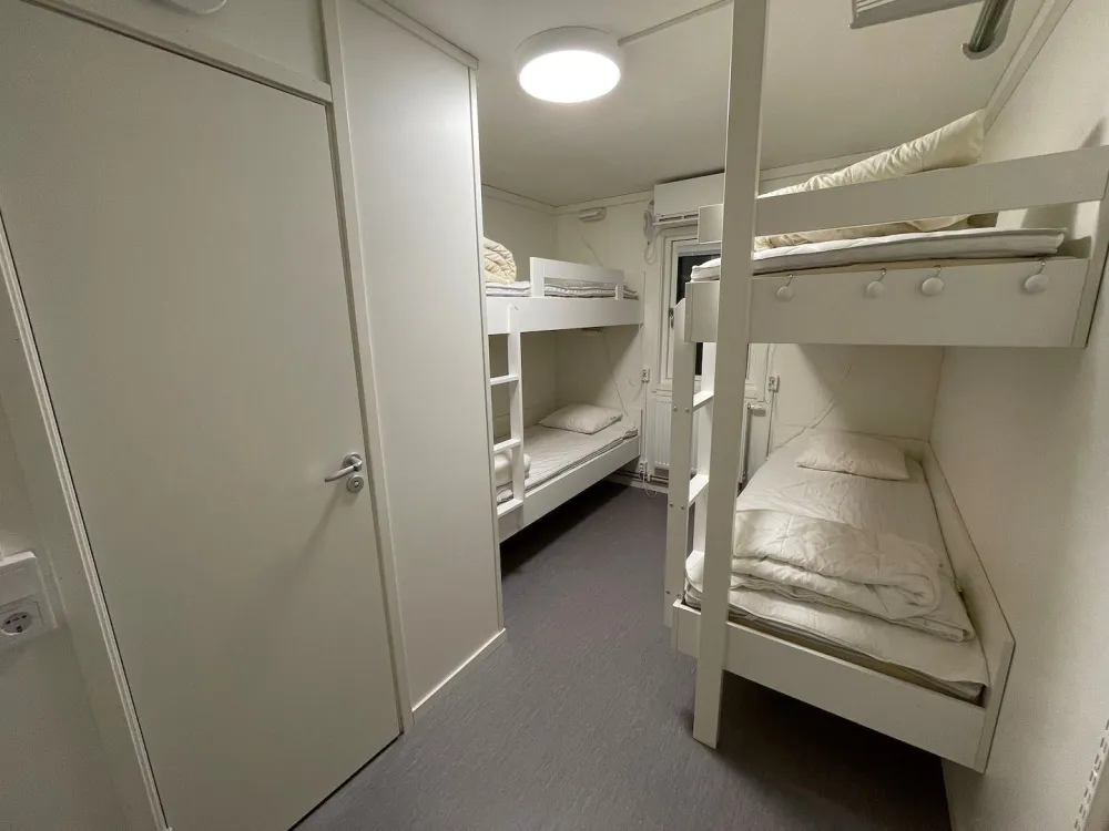 4-bäddsrum i annex